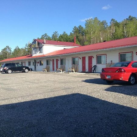 Richard Lake Motel Coniston Esterno foto
