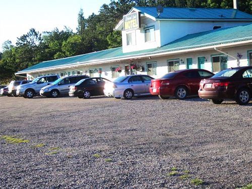 Richard Lake Motel Coniston Esterno foto